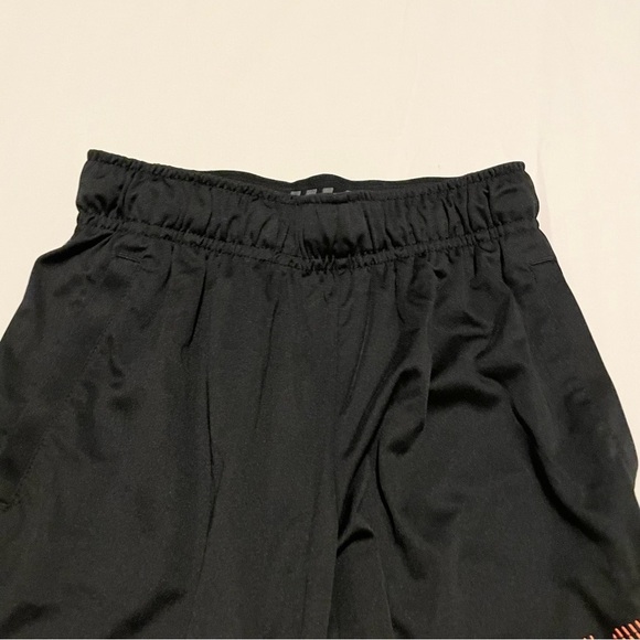 Nike Dri Fit Kids Shorts Boys XS Activewear - Picture 4 of 12